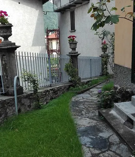 Residenza Se Son Rose * Schignano (Como)