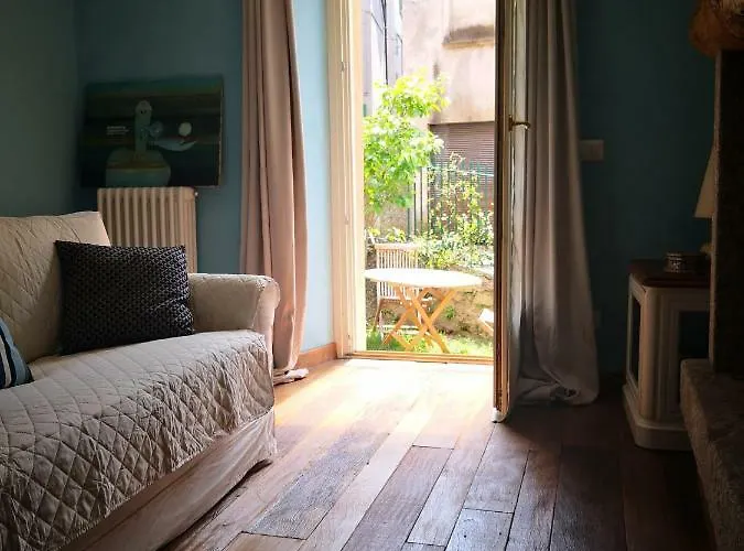 Residenza Se Son Rose سْكينيانو
